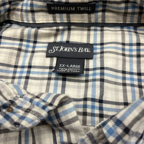 Men’s St. John’s Bay shirt - Size: XXL - Gently worn - Picture 9 of 10